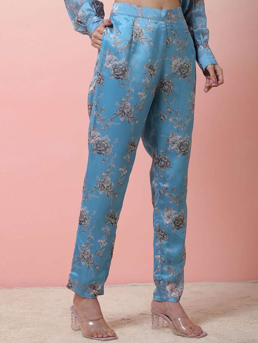women printed long sleeves shirt and trouser co-ord set - 22579513 -  Standard Image - 4