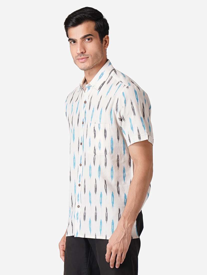 Men Printed Short Sleeves Regular Fit Shirt - 22579592 -  Standard Image - 1