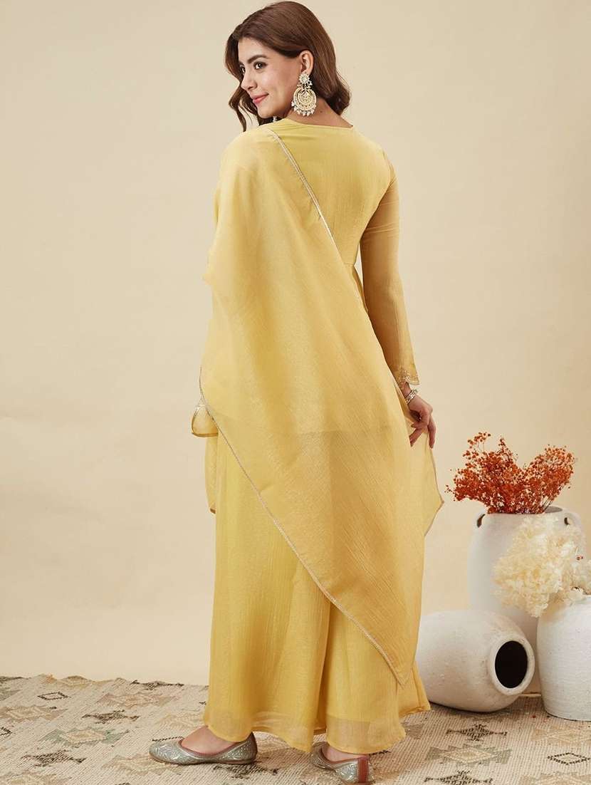 women embroidered long sleeves kurta palazzo set with dupatta - 22579639 -  Standard Image - 4