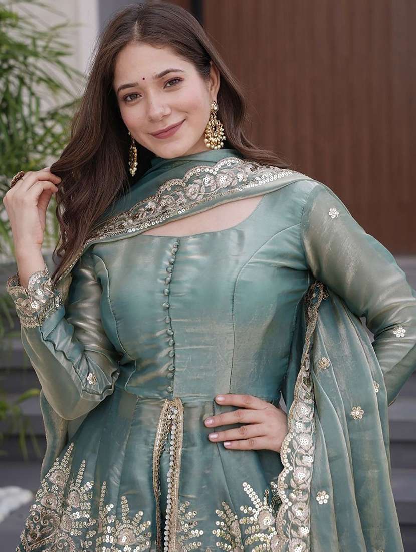 women embroidered long sleeves kurta palazzo set with dupatta - 22579649 -  Standard Image - 1