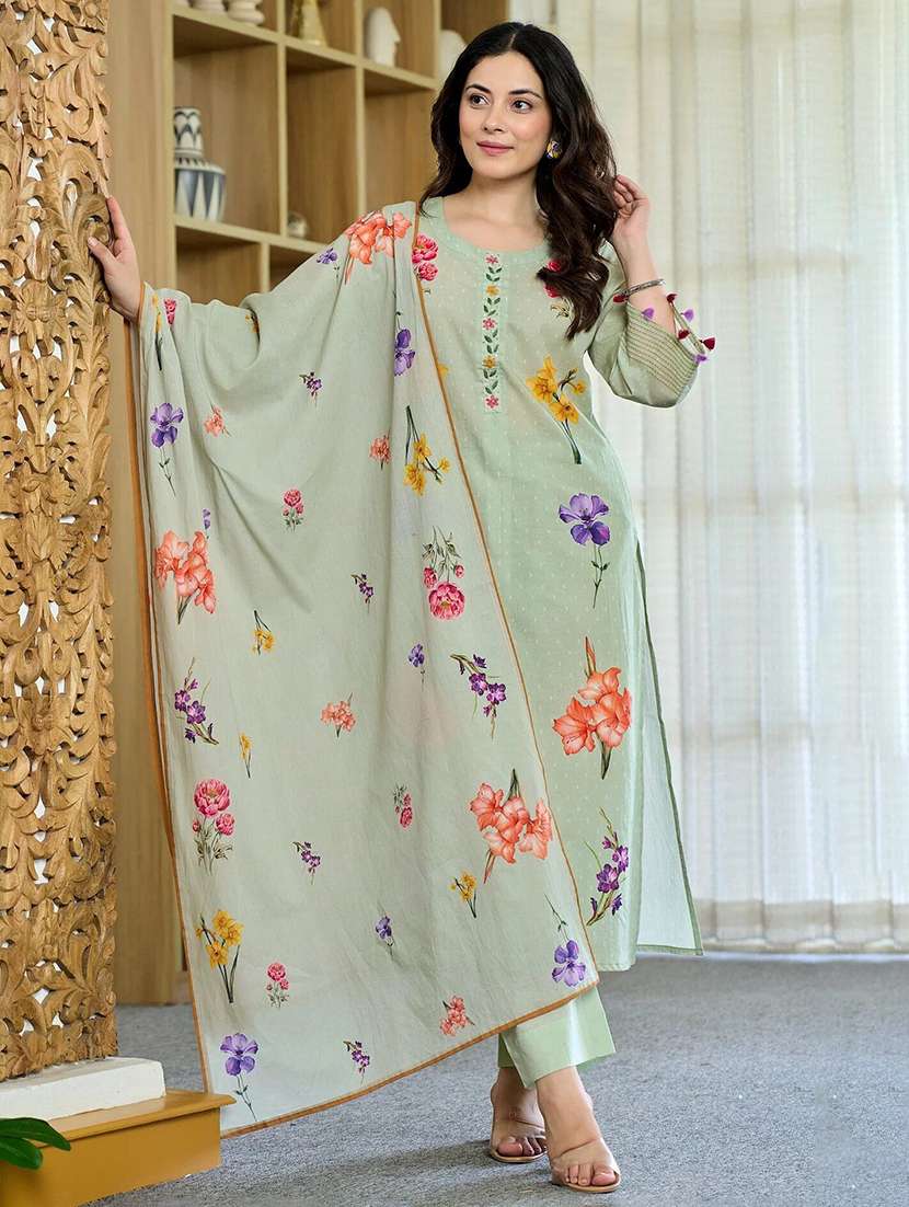 women printed three quarter sleeves kurta pant set with dupatta - 22579682 -  Standard Image - 1