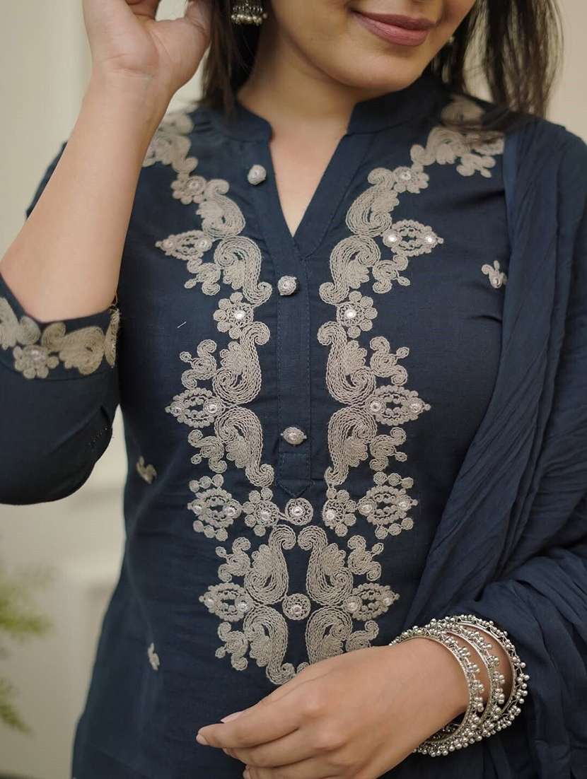 women embroidered three quarter sleeves kurta pant set with dupatta - 22579711 -  Standard Image - 1