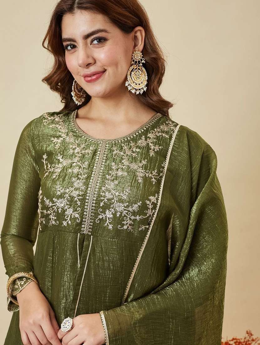 women embroidered long sleeves kurta palazzo set with dupatta - 22579712 -  Standard Image - 1