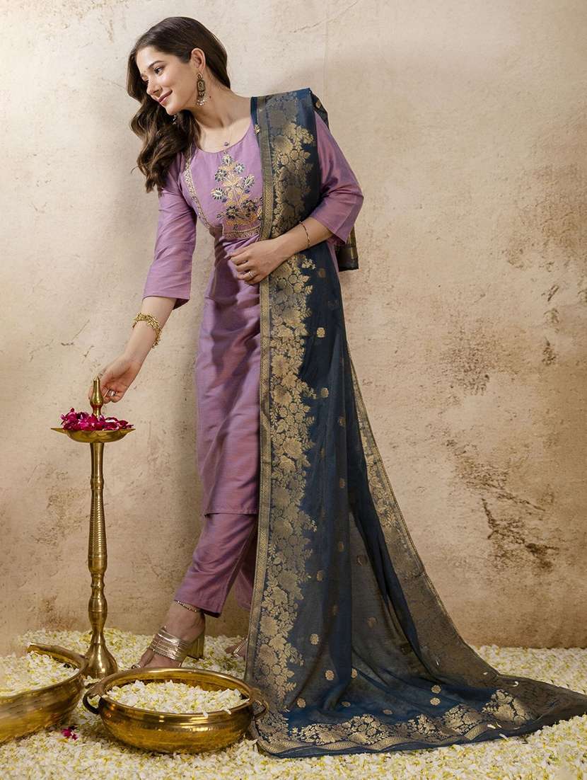 women embroidered three quarter sleeves kurta pant set with dupatta - 22579732 -  Standard Image - 1