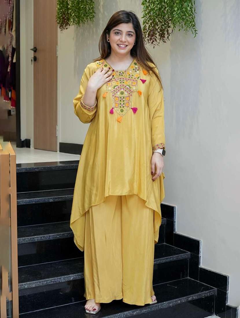 women embroidered three quarter sleeves kurta palazzo set  - 22579737 -  Standard Image - 1