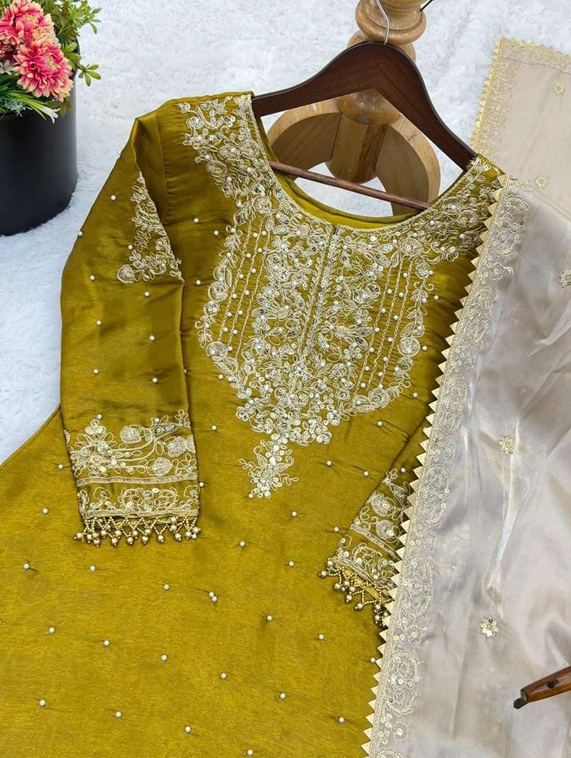 women embroidered long sleeves kurta sharara set with dupatta - 22579761 -  Standard Image - 4
