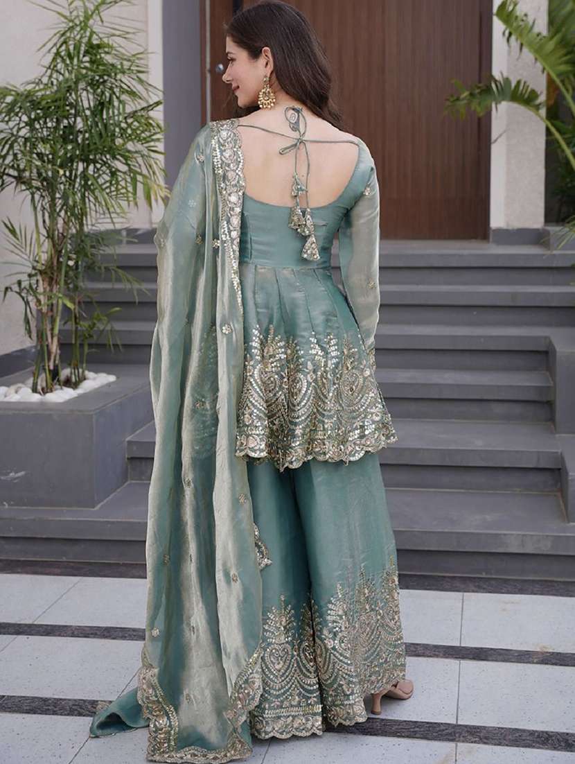 women embroidered long sleeves kurta palazzo set with dupatta - 22579779 -  Standard Image - 4