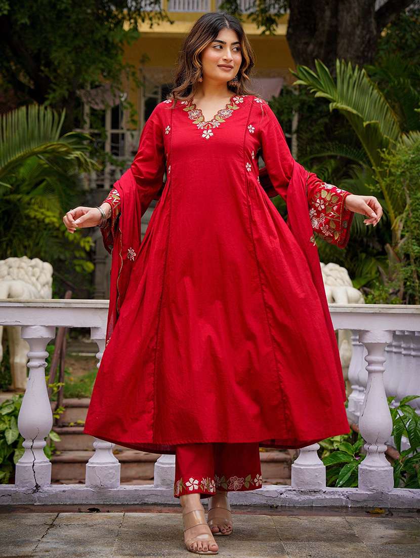 women embroidered long sleeves kurta pant set with dupatta - 22579845 -  Standard Image - 1