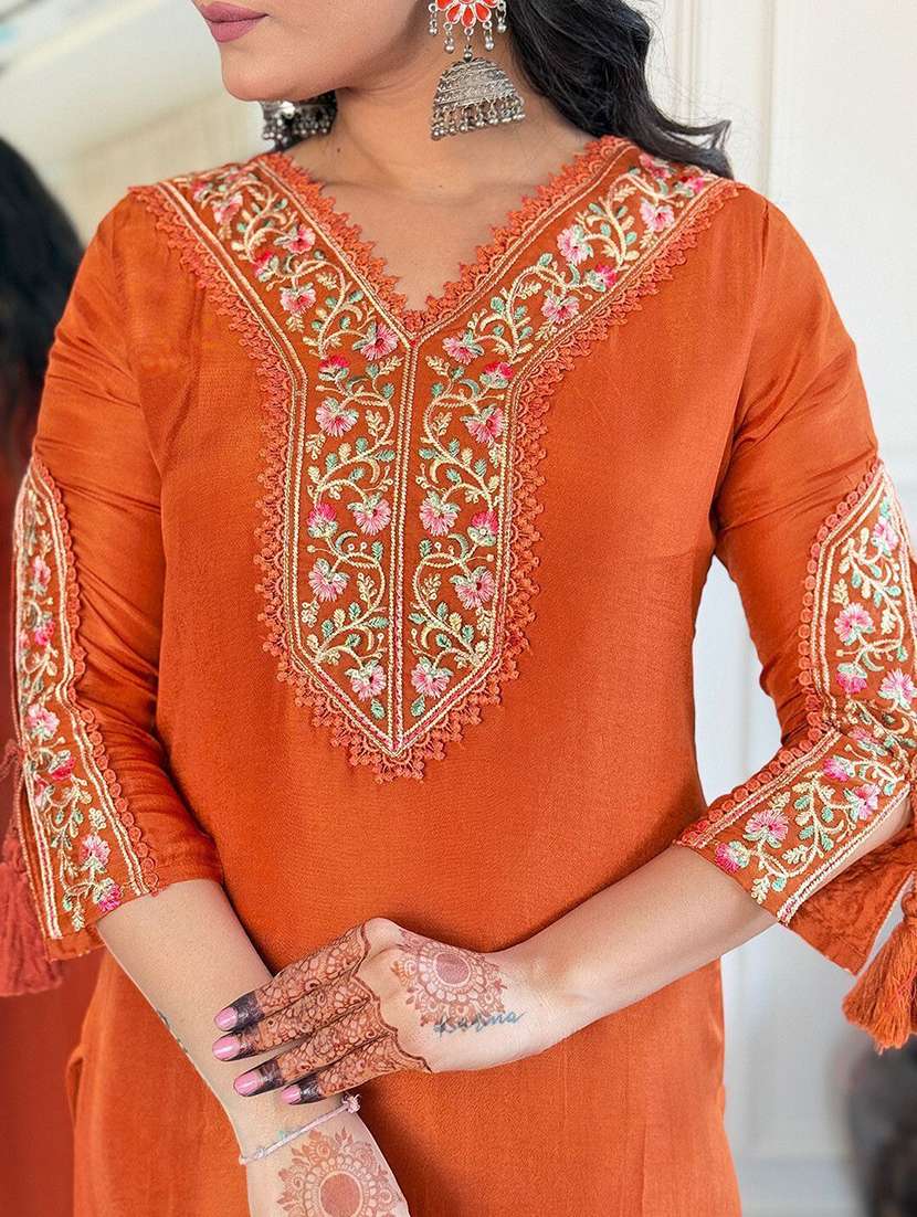 women embroidered three quarter sleeves kurta pant set with dupatta - 22579908 -  Standard Image - 1