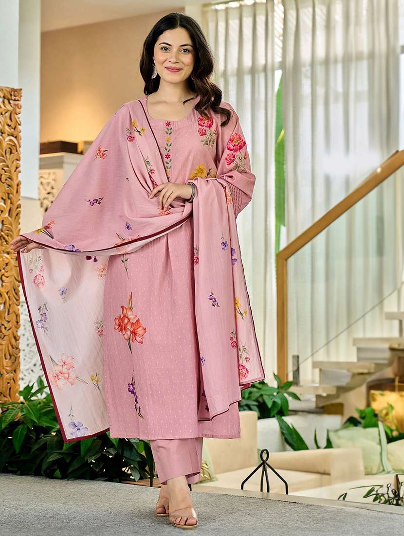 women printed long sleeves kurta pant set with dupatta