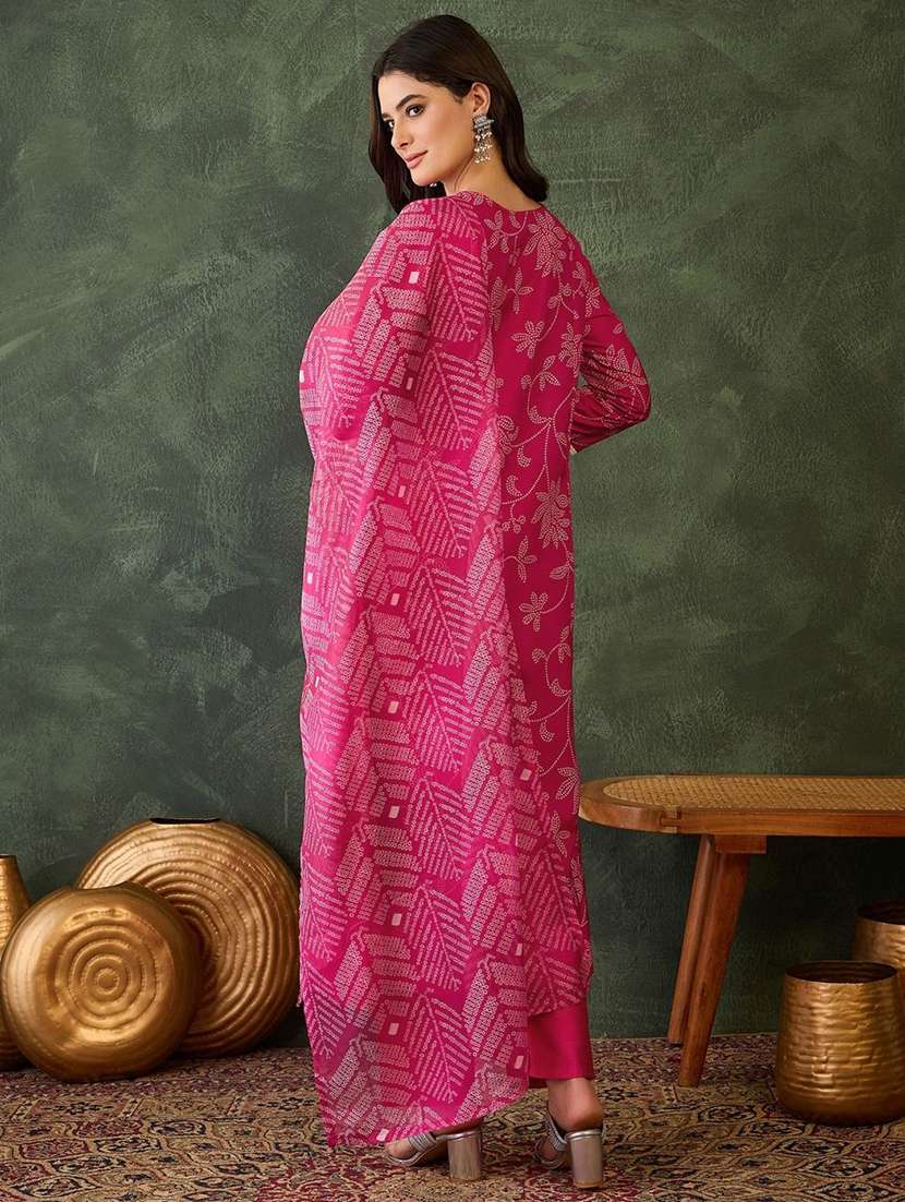 women printed three quarter sleeves kurta pant set with dupatta - 22580089 -  Standard Image - 4