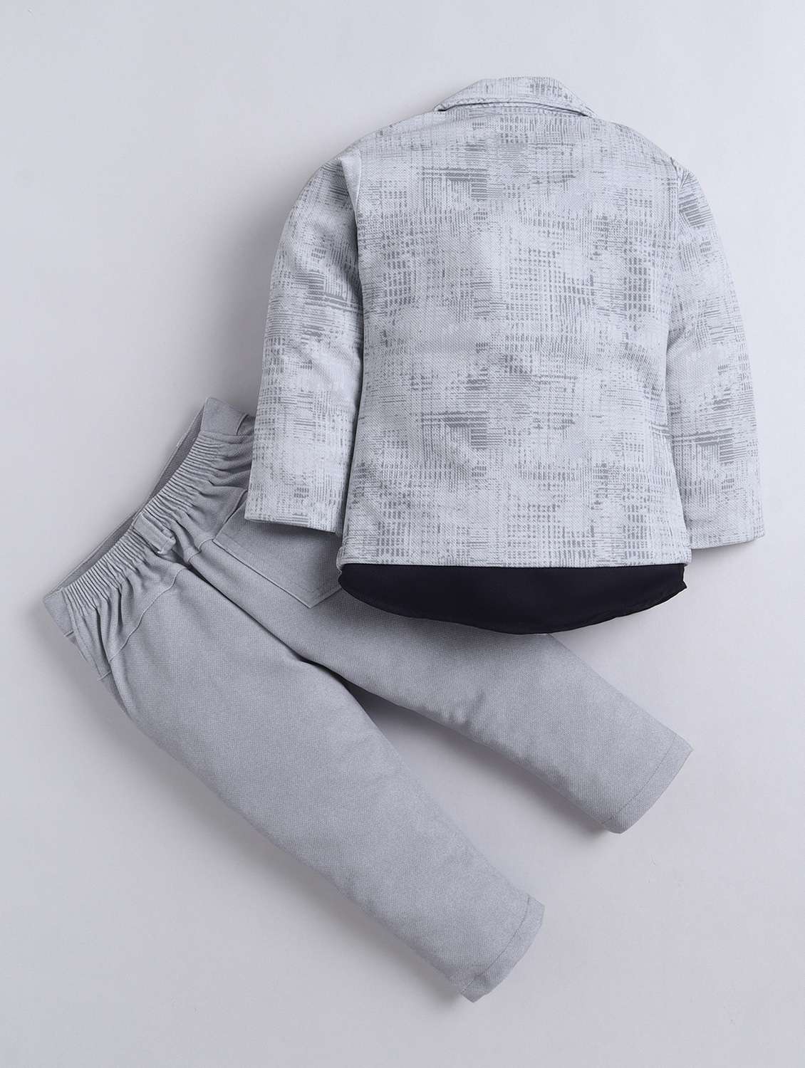 boys printed long sleeves suit set - 22580407 -  Standard Image - 1