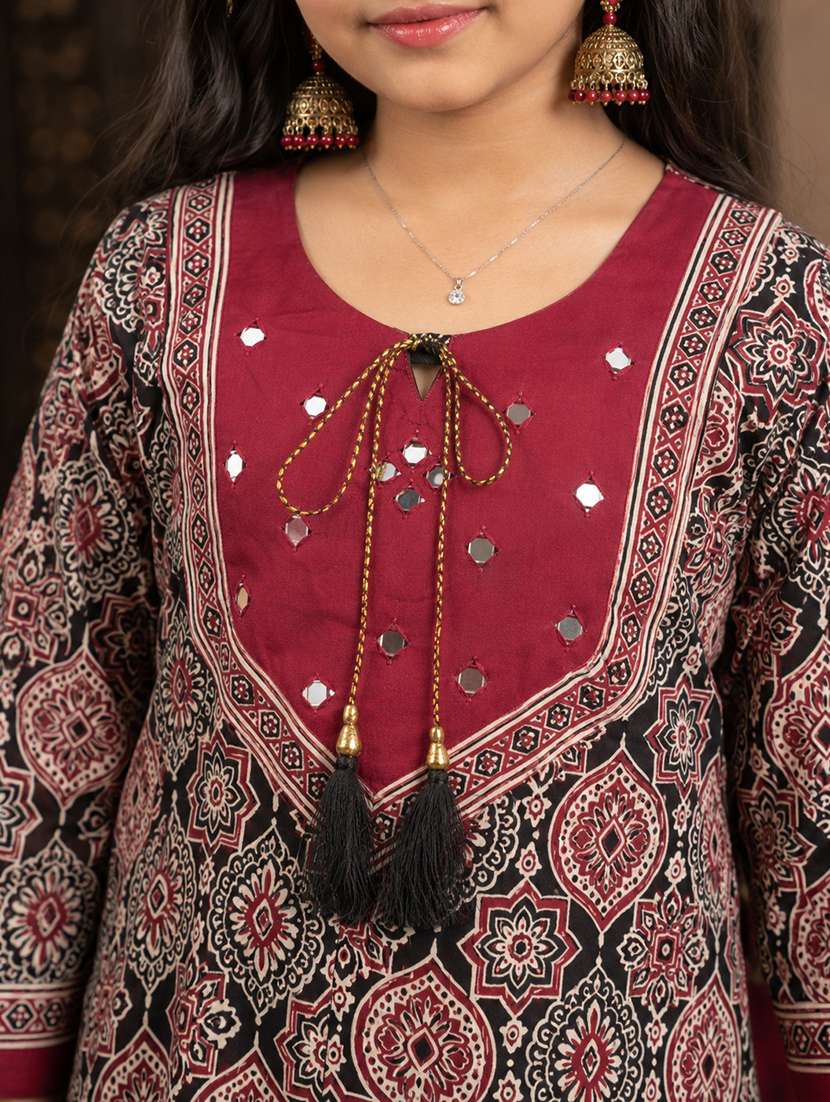 girls printed three quarter sleeves a-line kurta - 22580670 -  Standard Image - 1