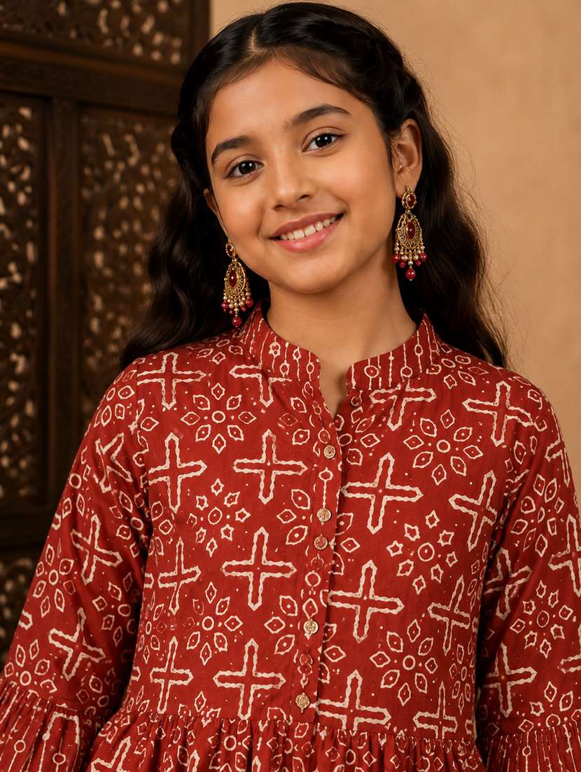 Girls Printed Three Quarter Sleeves Kurta Salwar Set - 22580672 -  Standard Image - 1