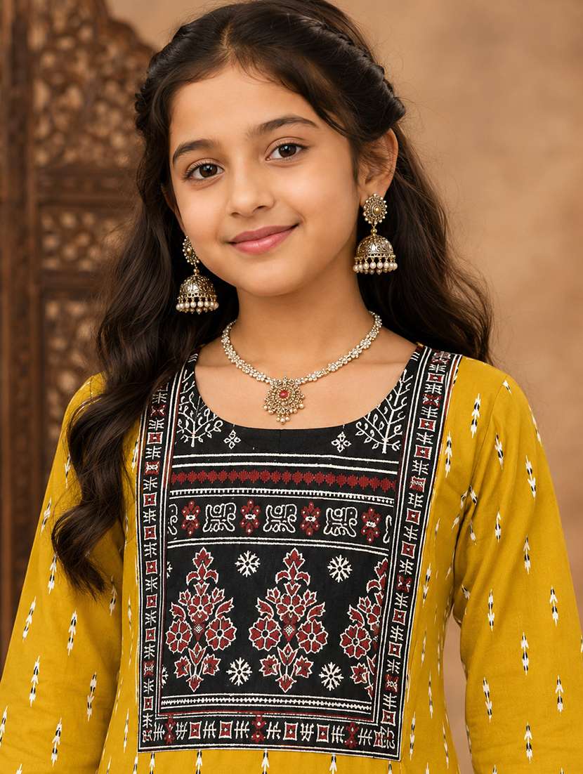girls printed three quarter sleeves kurta palazzo set - 22580675 -  Standard Image - 1