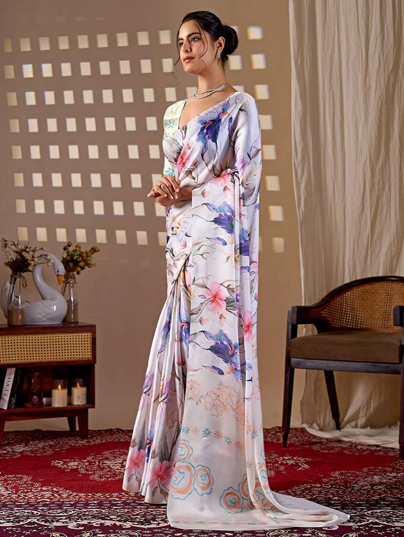 women printed casual wear saree with blouse - 22581478 -  Standard Image - 1