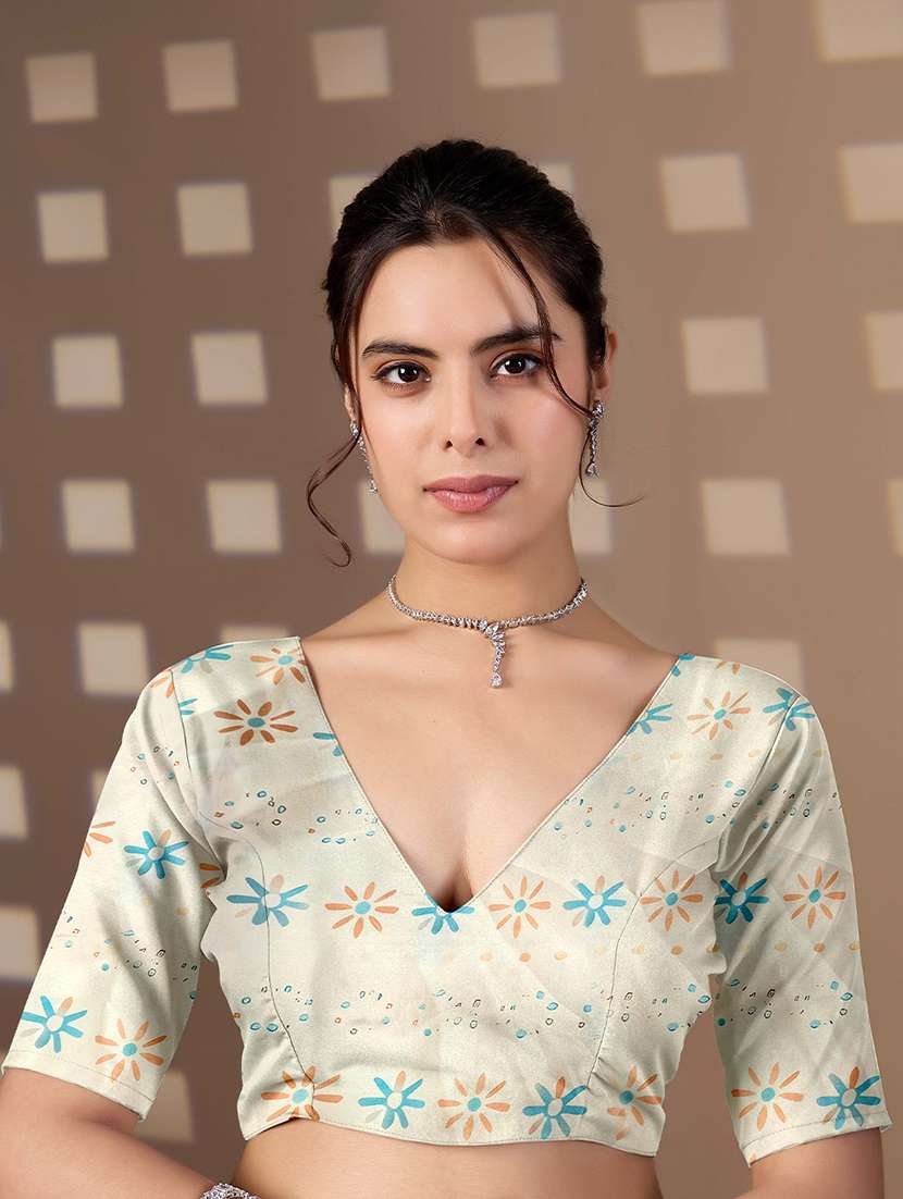 women printed casual wear saree with blouse - 22581478 -  Standard Image - 4