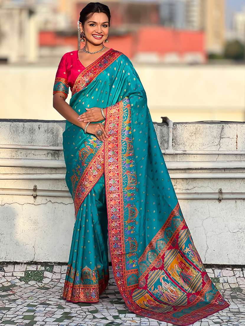 women self design banarasi saree with blouse