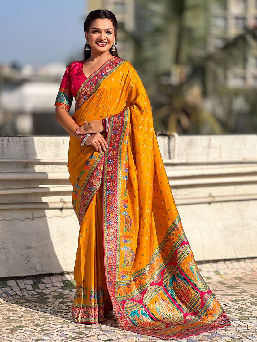 women self design banarasi saree with blouse