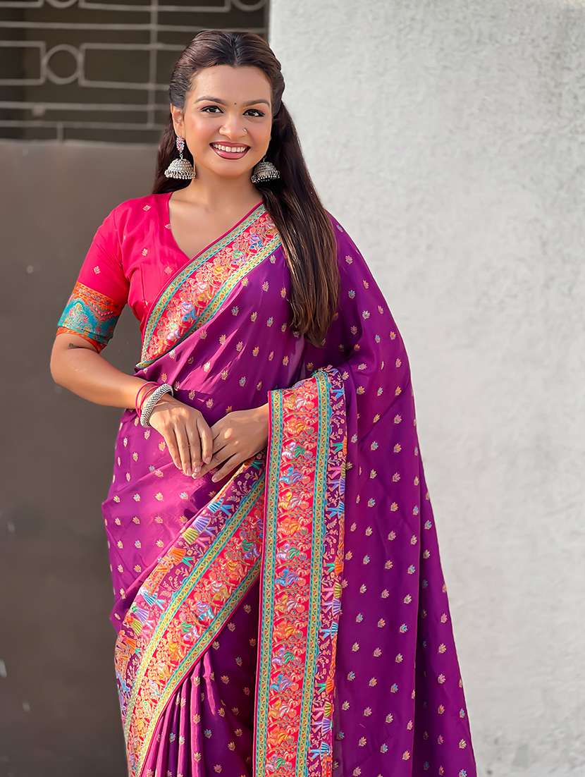 women self design banarasi saree with blouse - 22581495 -  Standard Image - 4
