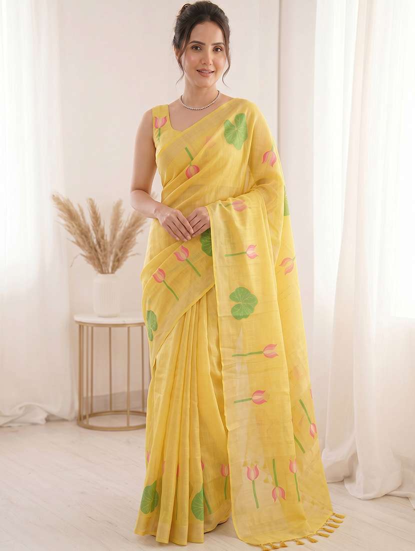 women printed casual wear saree0 with blouse - 22581525 -  Standard Image - 1