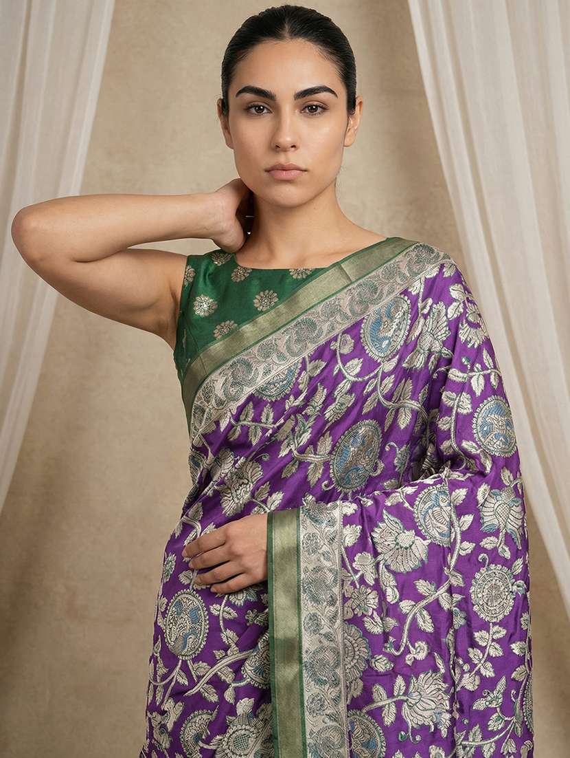 women printed casual wear saree with blouse - 22581548 -  Standard Image - 4