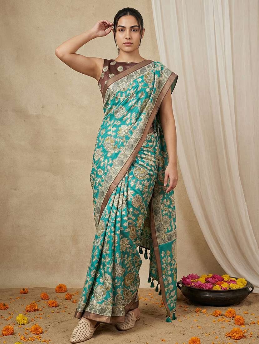 women printed casual wear saree with blouse - 22581549 -  Standard Image - 1