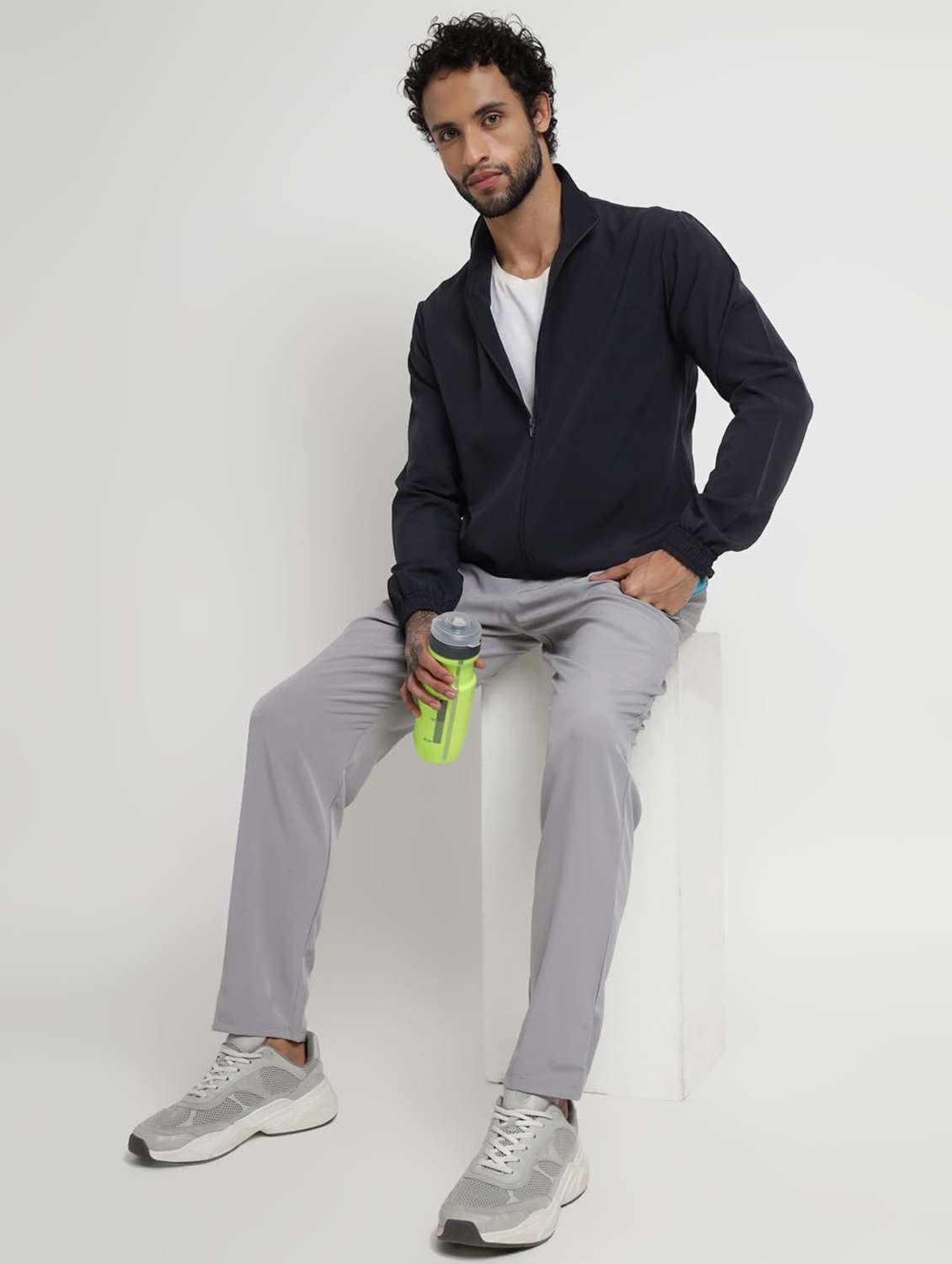 Men Solid Long Sleeves Regular Fit Jacket - 22581787 -  Standard Image - 4