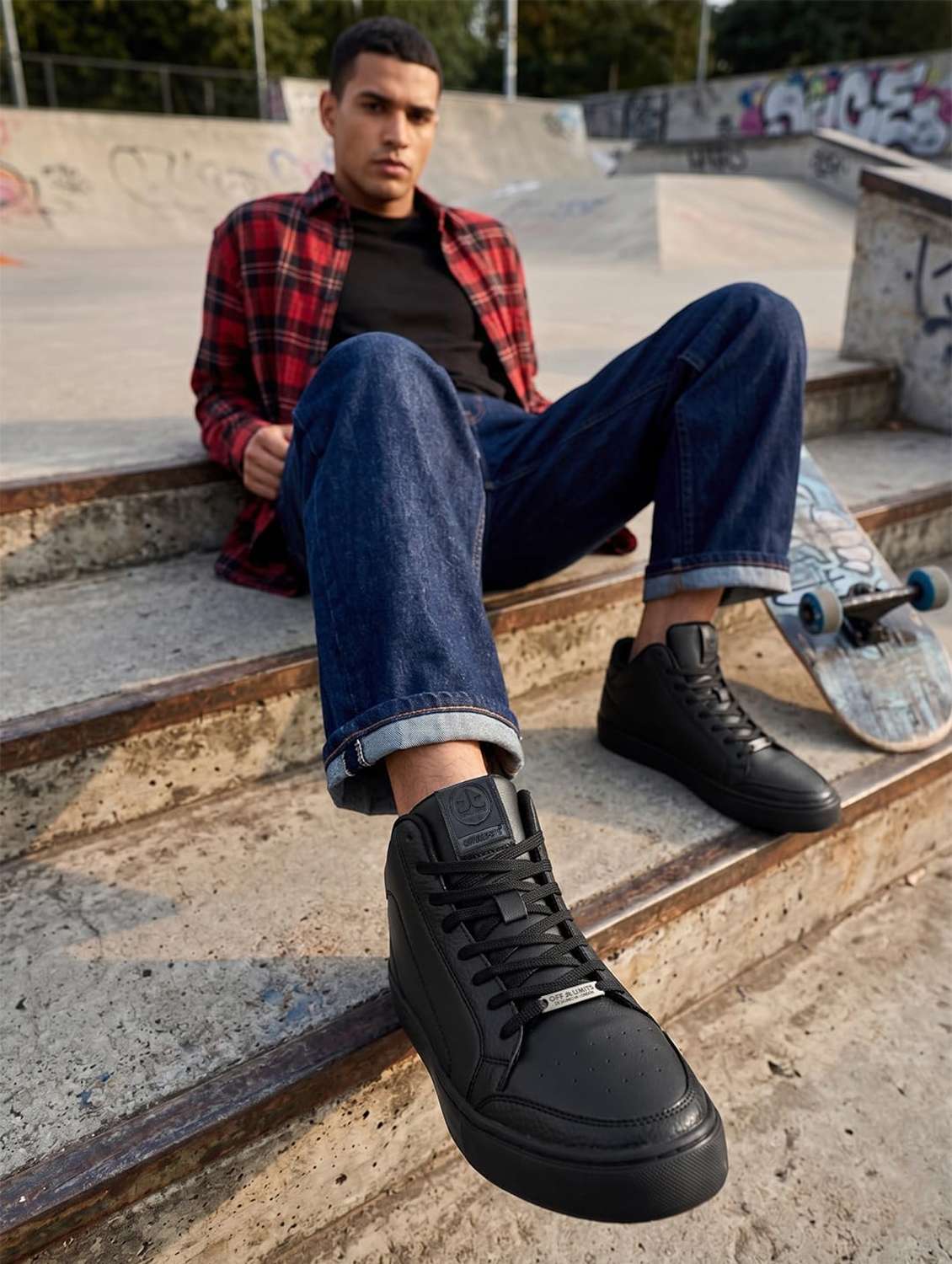 men solid lace up sneaker - 22581855 -  Standard Image - 6