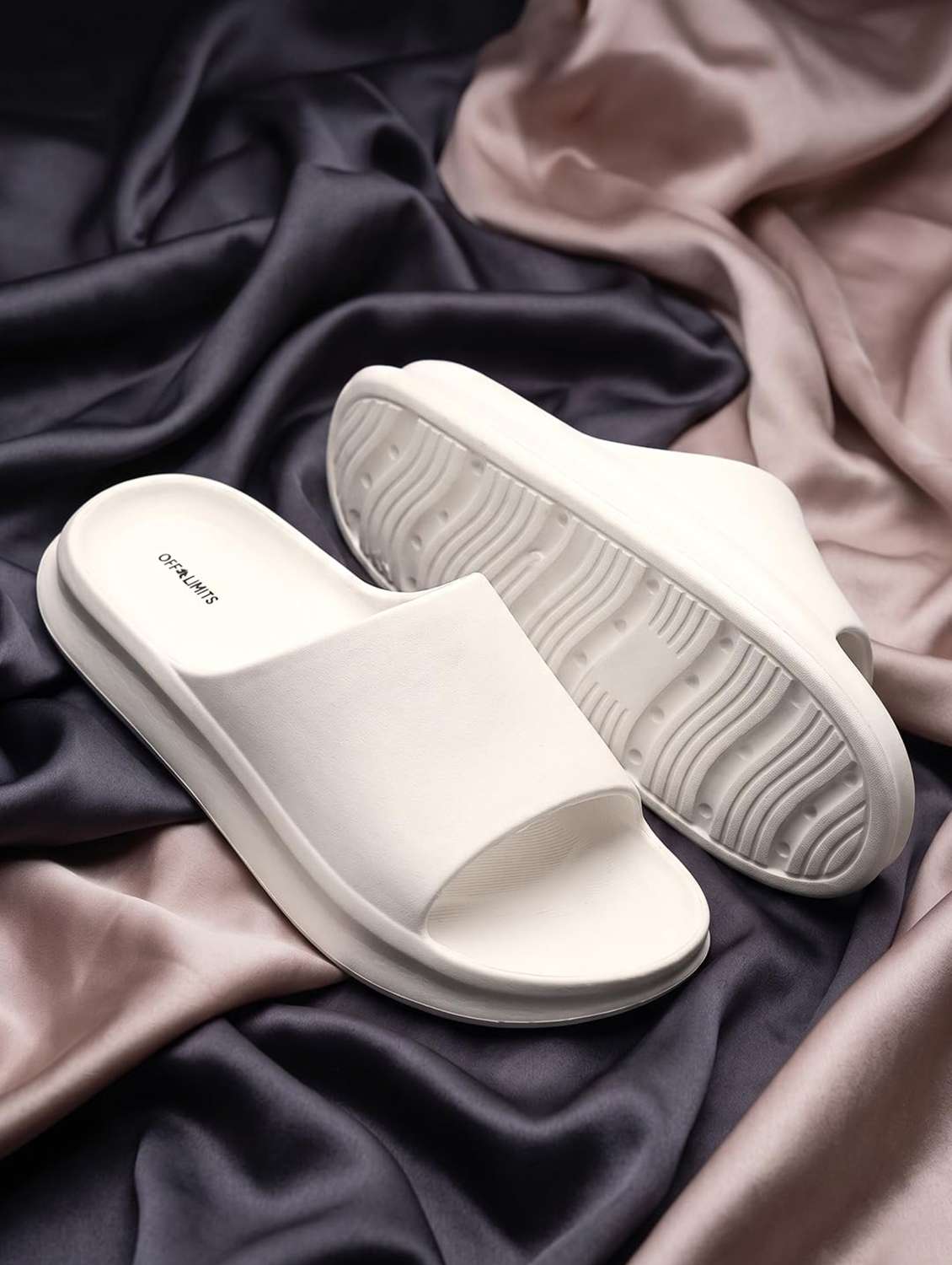 men solid slip on slider - 22581980 -  Standard Image - 1