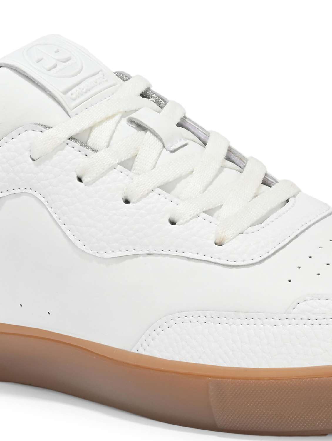 Men Solid Lace Up Sneaker - Image 5