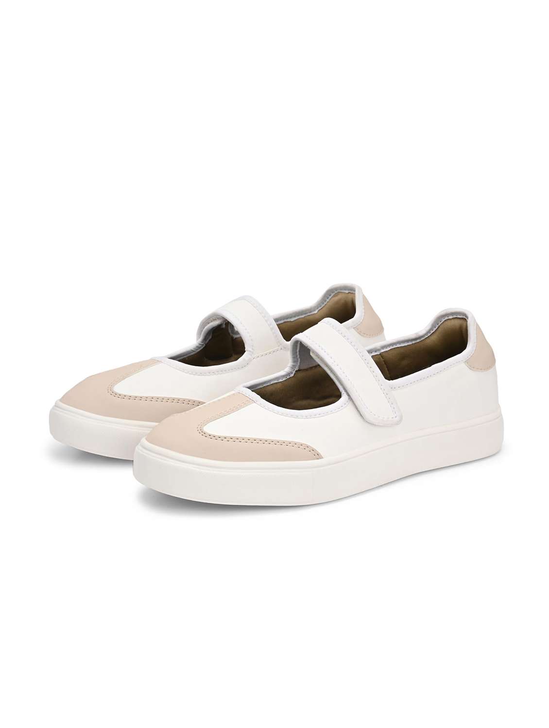 Women Colourblocked Slip On Sneaker - 22582192 -  Standard Image - 1