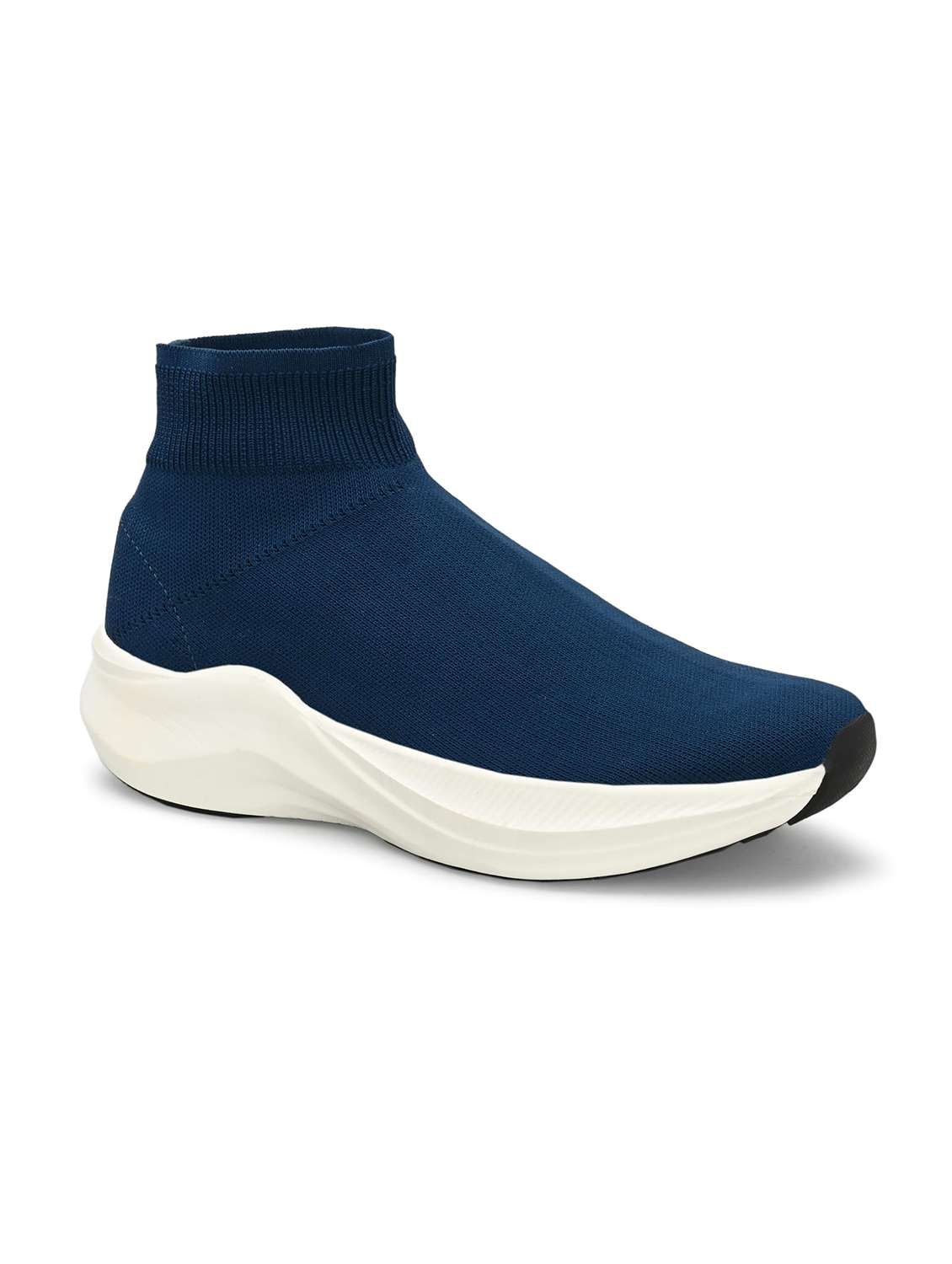 Women Solid Slip On Sports Shoes - 22582196 -  Standard Image - 1