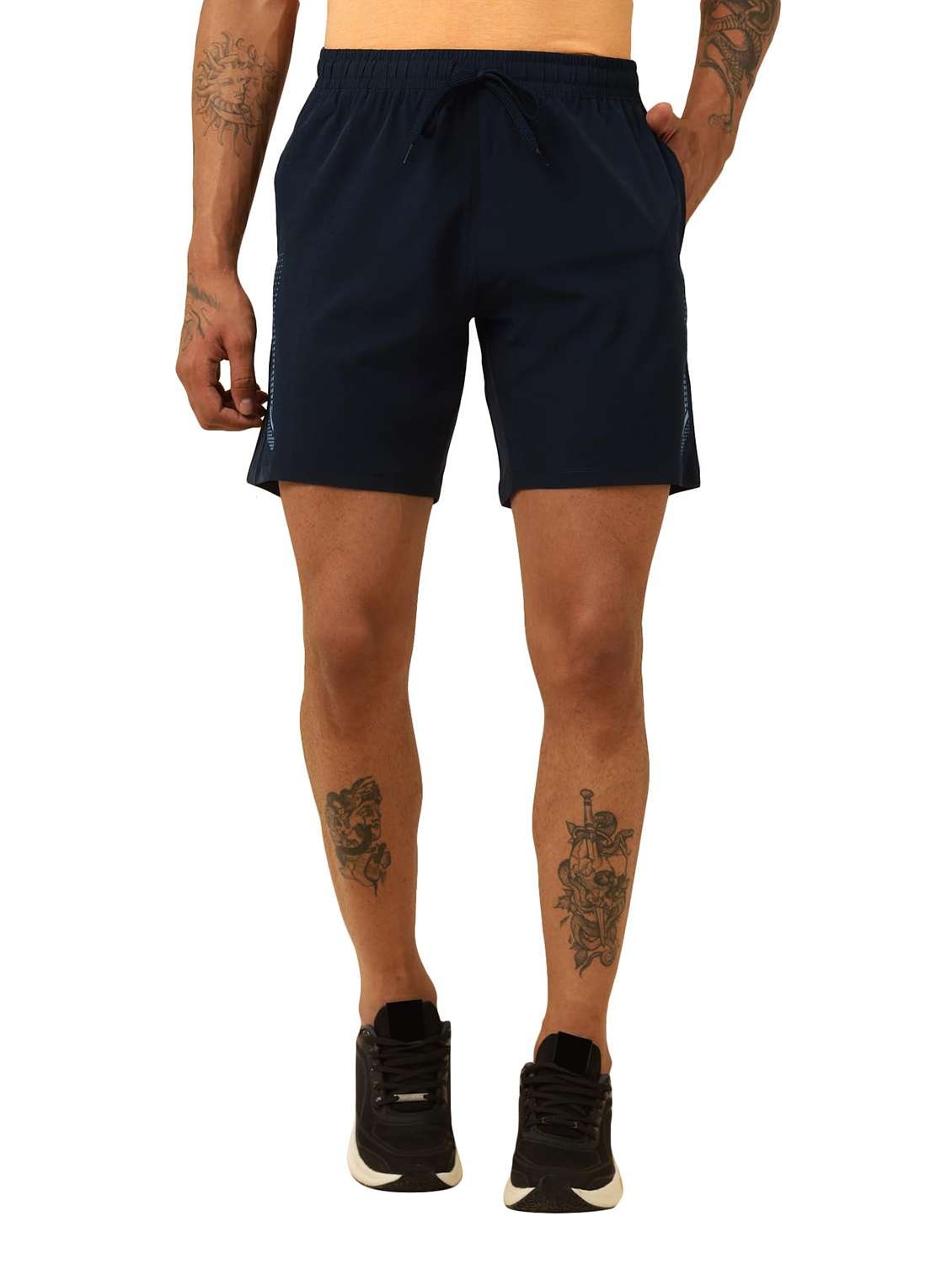 Men Printed Mid Rise Regular Fit Sports Shorts - 22582209 -  Standard Image - 1