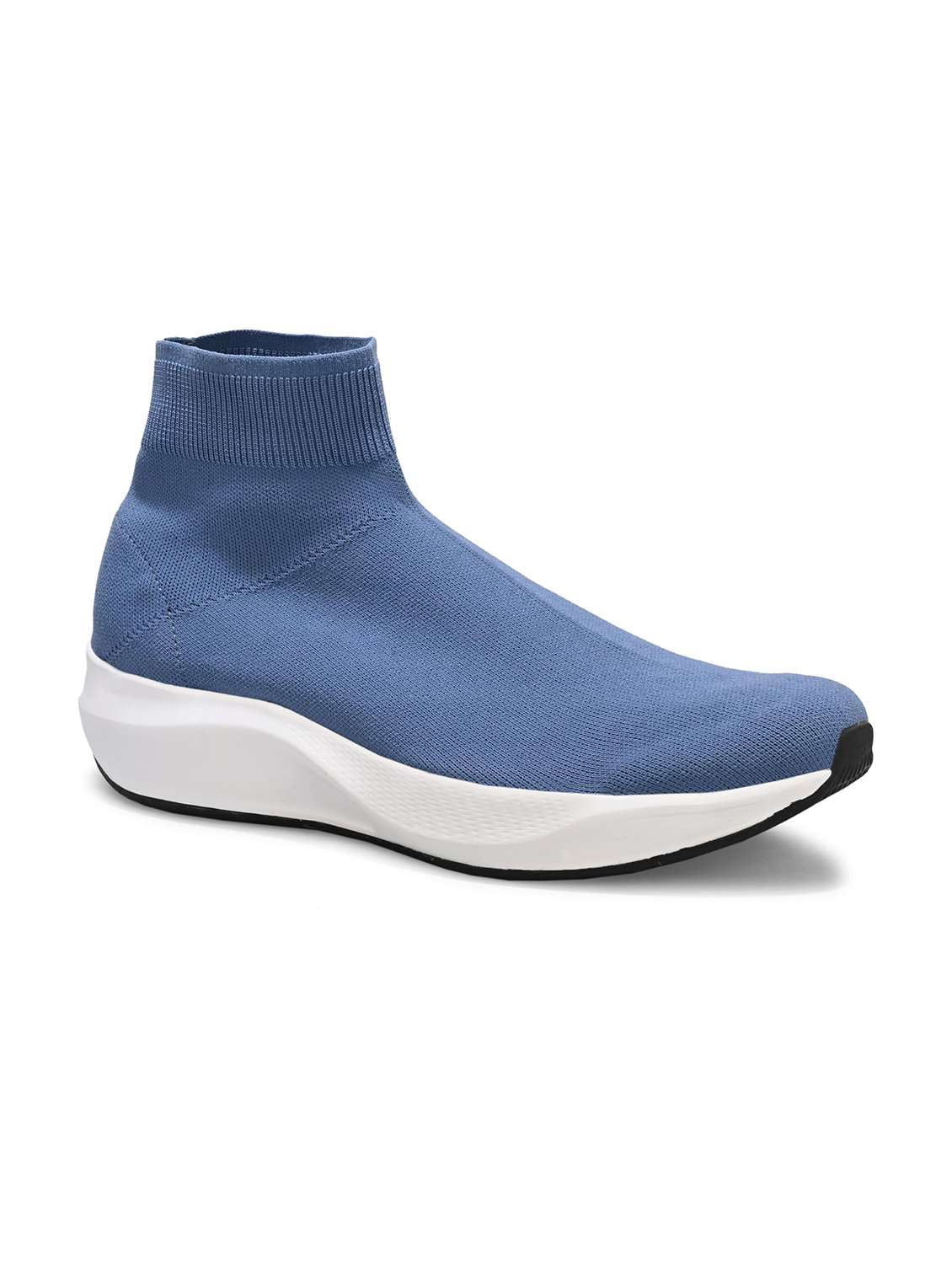 Men Solid Slip On Sports Shoes - 22582288 -  Standard Image - 1