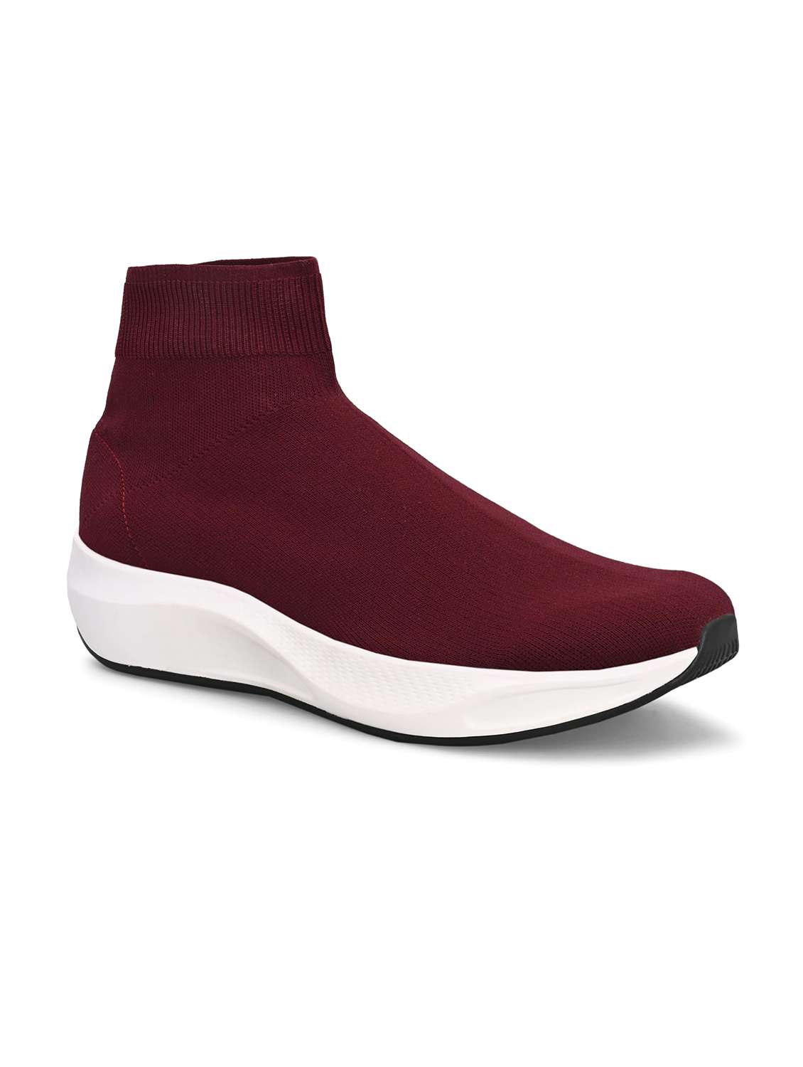 Men Solid Slip On Sports Shoes - 22582294 -  Standard Image - 1