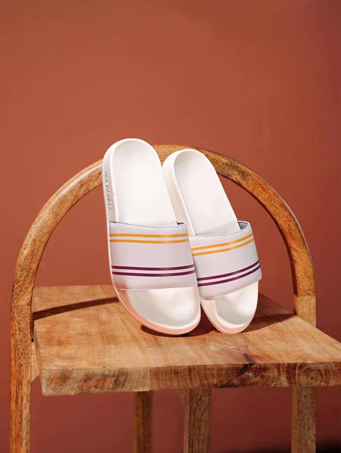 men striped slip on slider