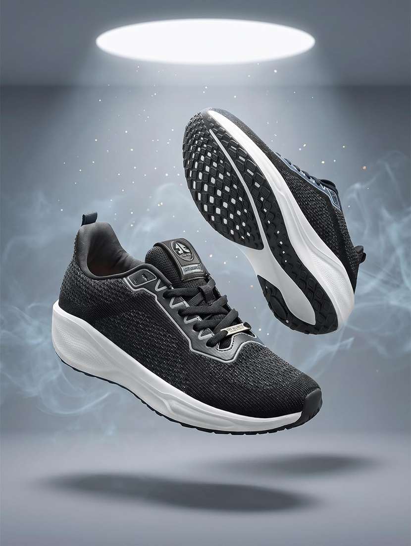 men solid lace up sport shoes