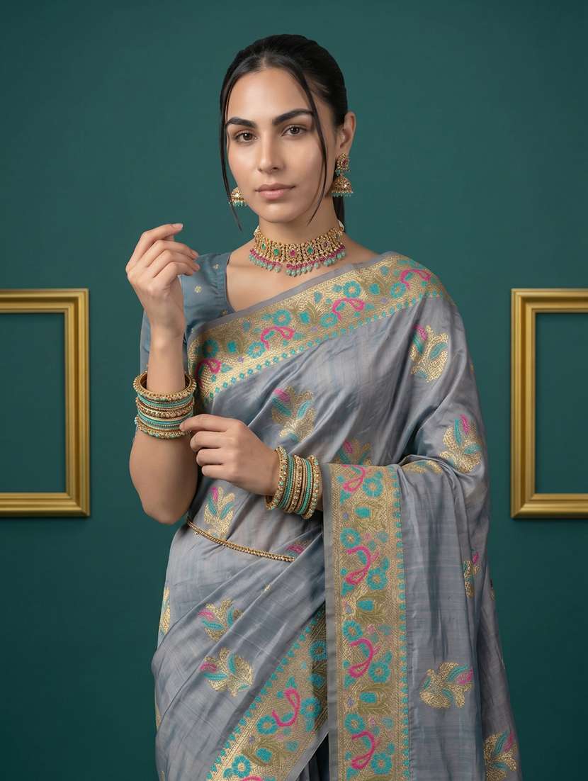 women self design banarasi saree with blouse - 22582788 -  Standard Image - 1