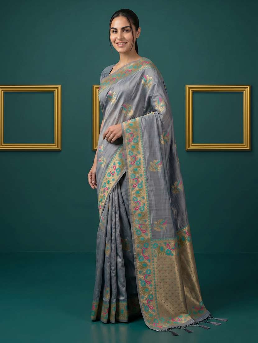 women self design banarasi saree with blouse - 22582788 -  Standard Image - 4