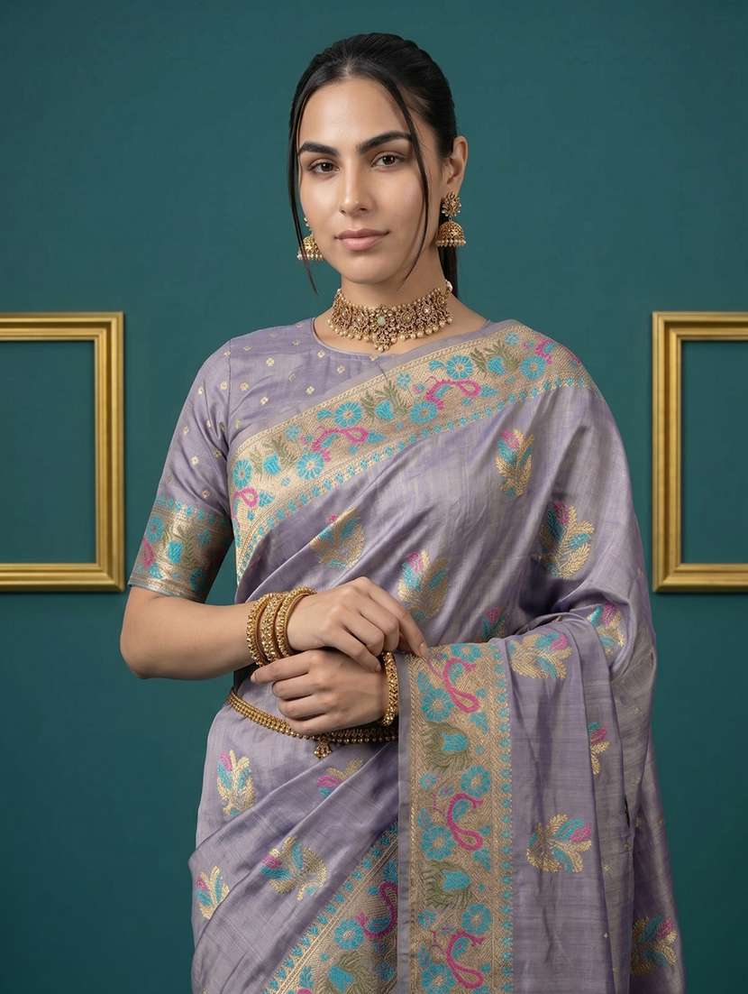 women self design banarasi saree with blouse - 22582791 -  Standard Image - 1