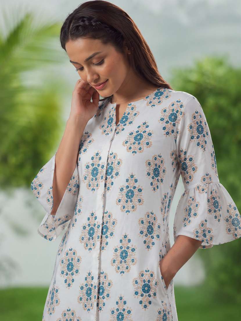 women printed bell sleeve kurta pant set - 22583943 -  Standard Image - 1
