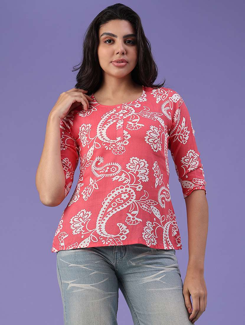 women printed three quarter sleeves straight kurti