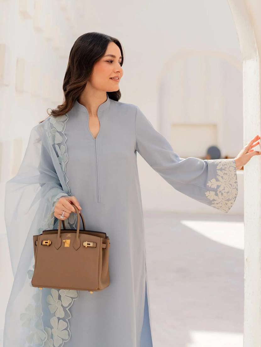 Women Embroidered Long Sleeve Kurta Pant With Dupatta Set - 22586389 -  Standard Image - 1