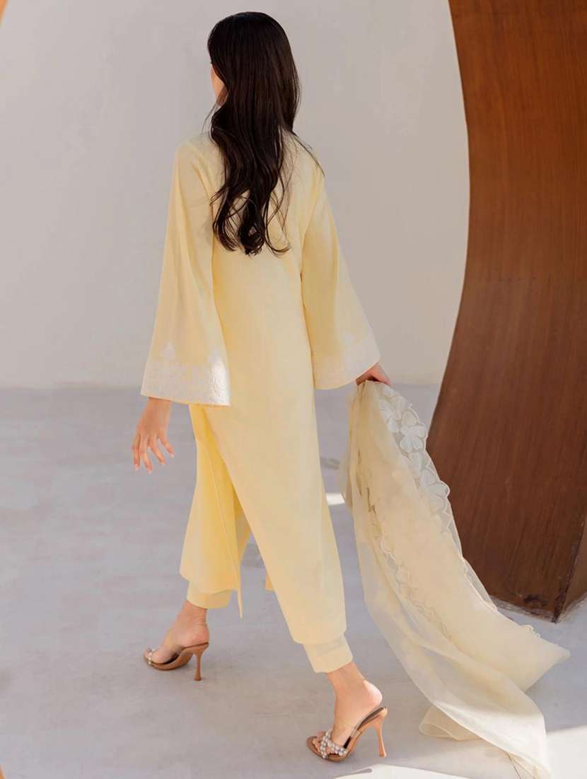 Women Embroidered Long Sleeve Kurta Pant With Dupatta Set - 22586390 -  Standard Image - 4