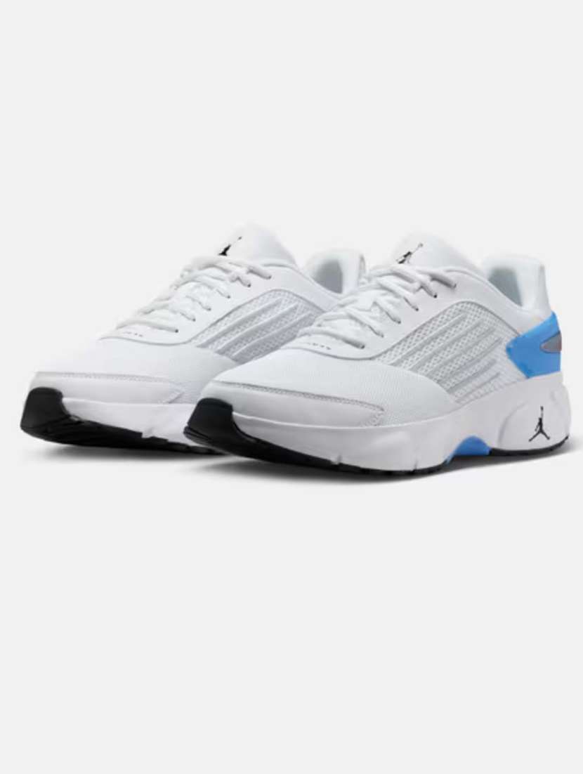 nike jordan trunner flow sneakers - 22586756 -  Standard Image - 1