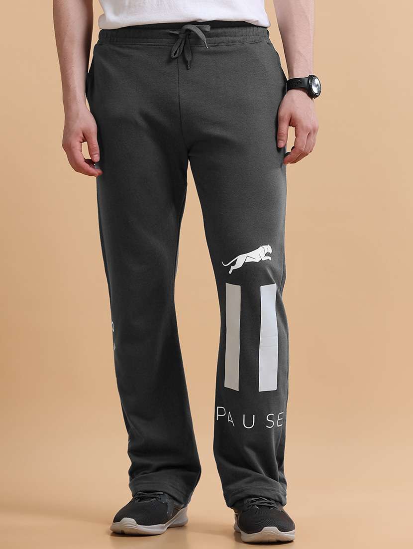 men printed mid rise full length track pant