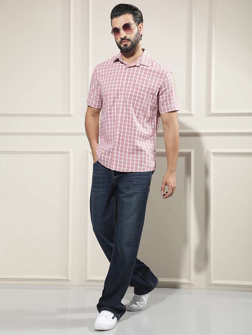 Men Checkered Short Sleeve Regular Fit Casual Shirt - 22586982 -  Standard Image - 4