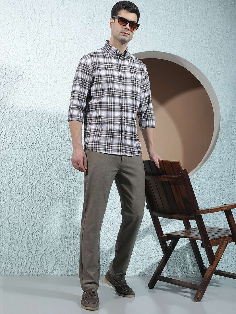 Men Solid Mid Rise Chinos Casual Trouser - 22587135 -  Standard Image - 6