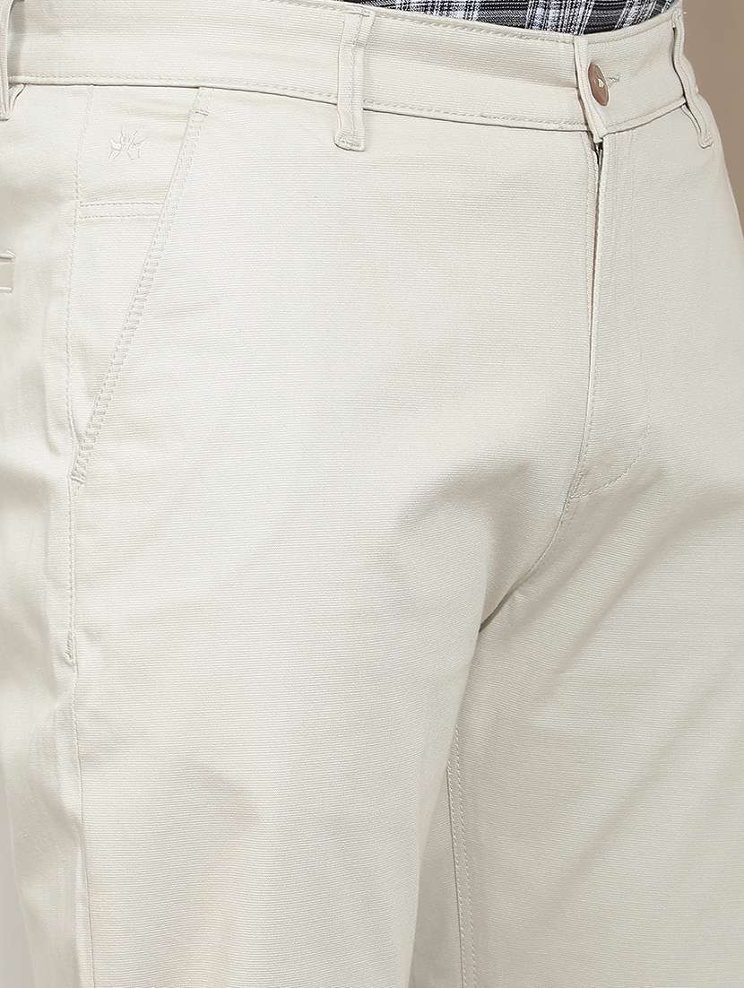 Men Solid Mid Rise Chinos Casual Trouser - 22587170 -  Standard Image - 1